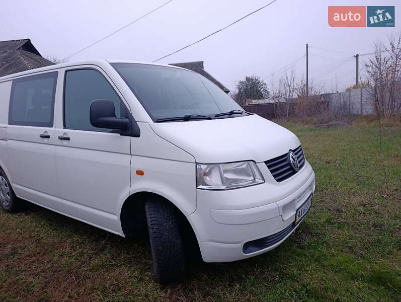 Мінівен Volkswagen Transporter 2005 в Харкові