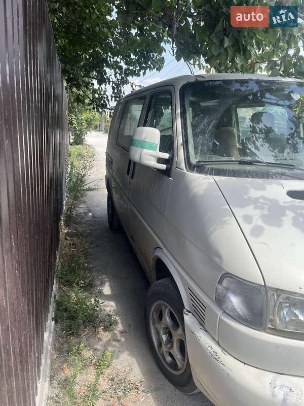 Минивэн Volkswagen Transporter 2001 в Кагарлыке