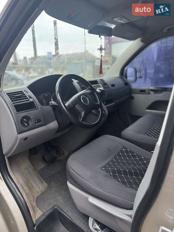 Минивэн Volkswagen Transporter 2005 в Киеве
