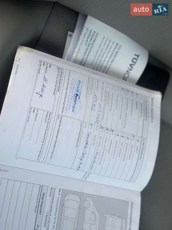 Вантажний фургон Volkswagen Transporter 2016 в Дубні