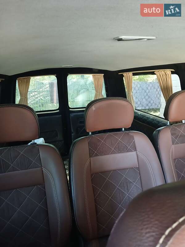 Мінівен Volkswagen Transporter 2010 в Черкасах