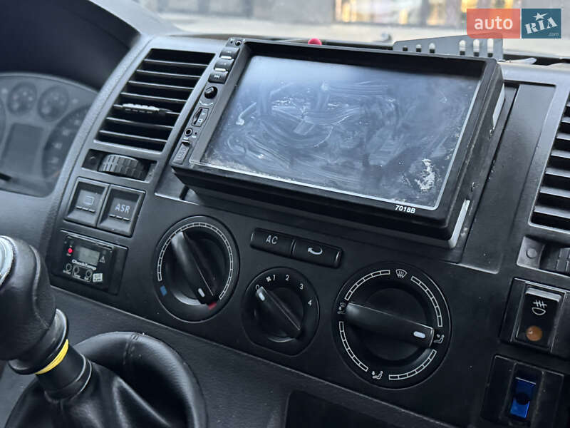 Мінівен Volkswagen Transporter 2005 в Рівному фото 10 Мінівен Volkswagen Transporter 2005 в Рівному