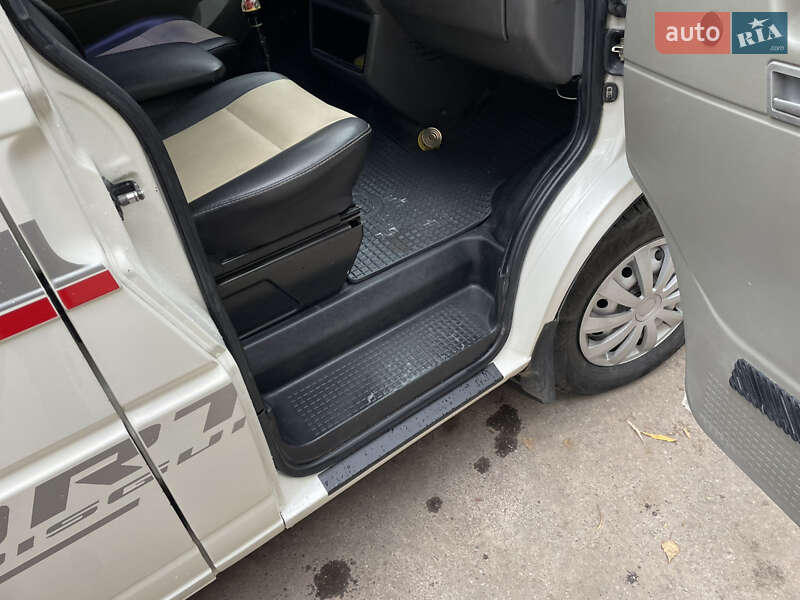 Минивэн Volkswagen Transporter 2002 в Виннице фото 44 Минивэн Volkswagen Transporter 2002 в Виннице