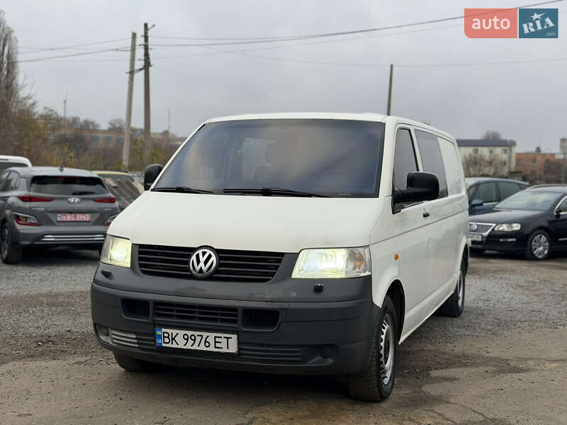 Мінівен Volkswagen Transporter 2005 в Рівному фото 5 Мінівен Volkswagen Transporter 2005 в Рівному