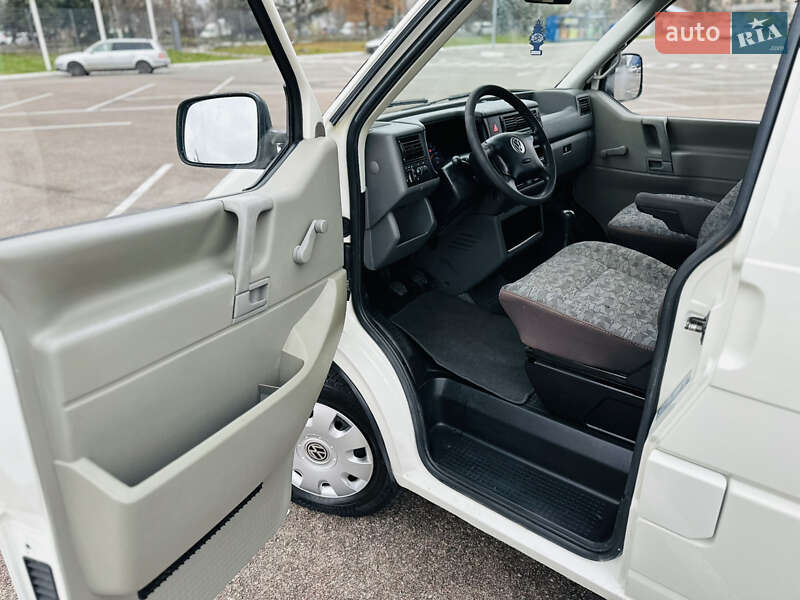 Минивэн Volkswagen Transporter 2000 в Житомире фото 15 Минивэн Volkswagen Transporter 2000 в Житомире