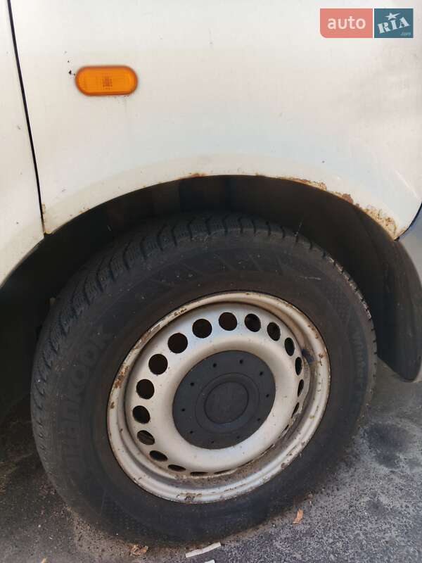 Минивэн Volkswagen Transporter 2004 в Киеве фото 5 Минивэн Volkswagen Transporter 2004 в Киеве