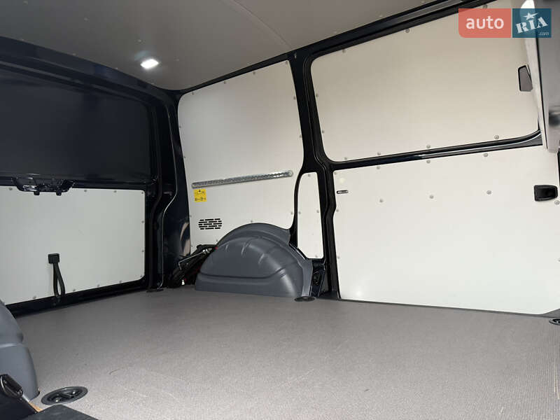 Вантажний фургон Volkswagen Transporter 2021 в Києві фото 135 Вантажний фургон Volkswagen Transporter 2021 в Києві