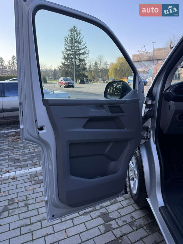 Вантажний фургон Volkswagen Transporter 2021 в Луцьку