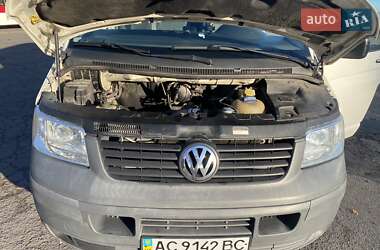 Минивэн Volkswagen Transporter 2004 в Владимире