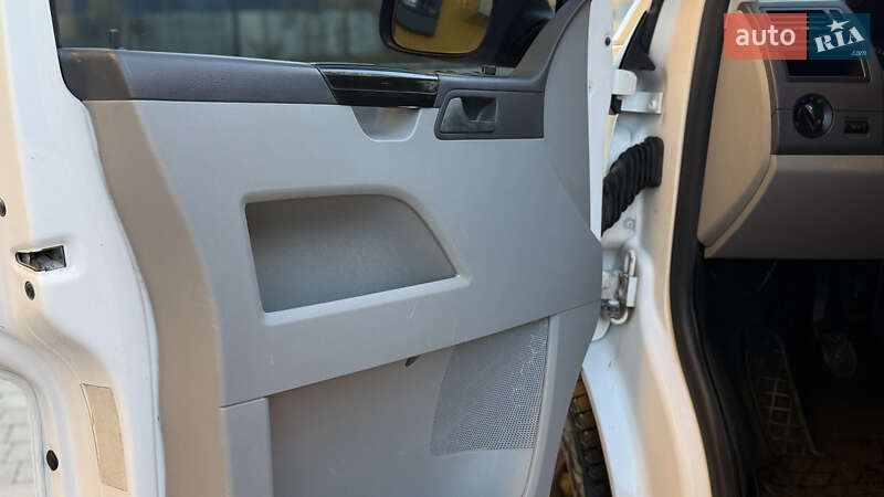 Минивэн Volkswagen Transporter 2009 в Ивано-Франковске