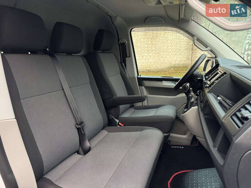 Грузовой фургон Volkswagen Transporter 2016 в Ровно фото 43 Грузовой фургон Volkswagen Transporter 2016 в Ровно