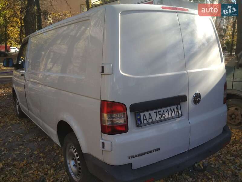 Грузовой фургон Volkswagen Transporter 2011 в Киеве фото 23 Грузовой фургон Volkswagen Transporter 2011 в Киеве