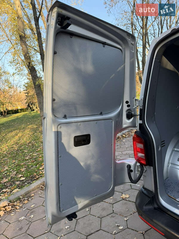 Грузовой фургон Volkswagen Transporter 2018 в Одессе фото 14 Грузовой фургон Volkswagen Transporter 2018 в Одессе