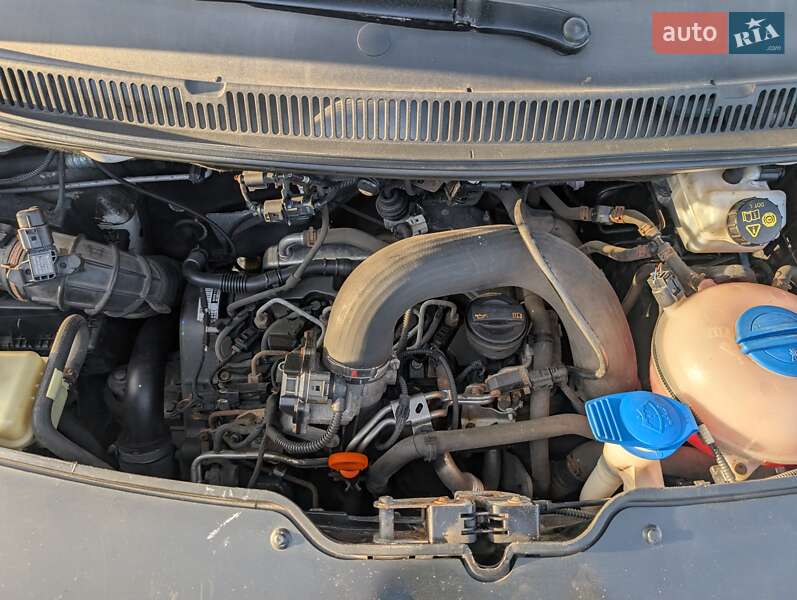 Вантажний фургон Volkswagen Transporter 2010 в Рівному фото 38 Вантажний фургон Volkswagen Transporter 2010 в Рівному