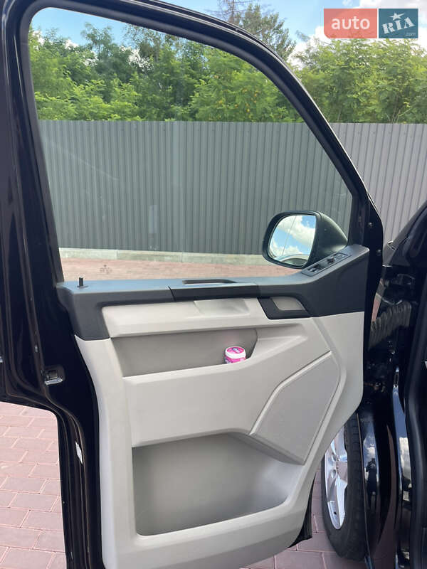 Мінівен Volkswagen Transporter 2017 в Сарнах фото 16 Мінівен Volkswagen Transporter 2017 в Сарнах