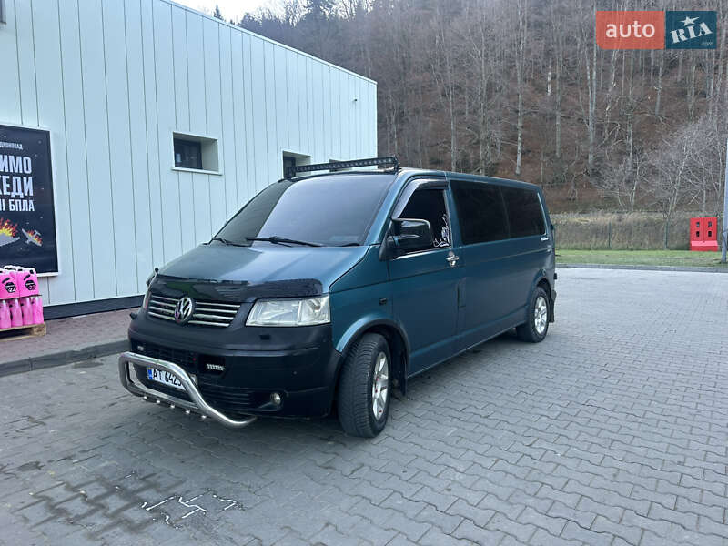 Мінівен Volkswagen Transporter 2004 в Поляниці