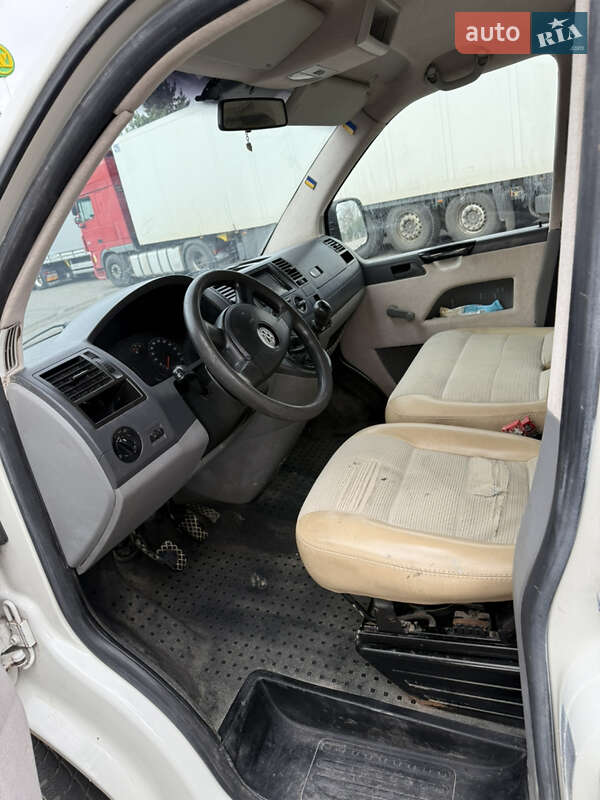 Минивэн Volkswagen Transporter 2007 в Львове