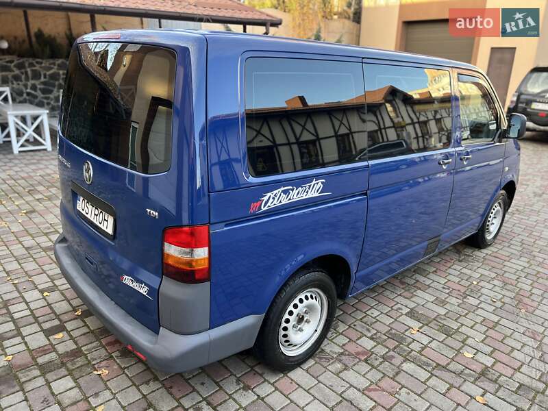 Мінівен Volkswagen Transporter 2008 в Рівному
