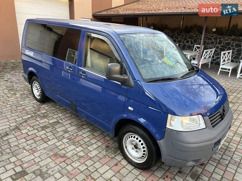 Мінівен Volkswagen Transporter 2008 в Рівному