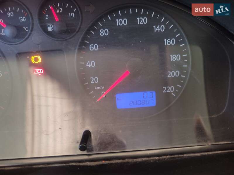 Минивэн Volkswagen Transporter 2006 в Ивано-Франковске