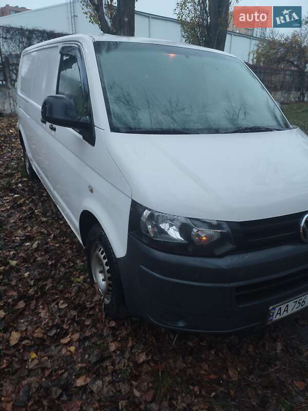 Грузовой фургон Volkswagen Transporter 2011 в Киеве фото 2 Грузовой фургон Volkswagen Transporter 2011 в Киеве
