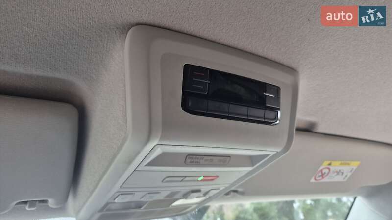 Мінівен Volkswagen Transporter 2022 в Бердичеві