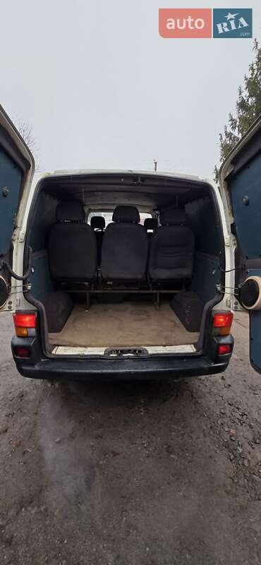 Минивэн Volkswagen Transporter 1999 в Дубно