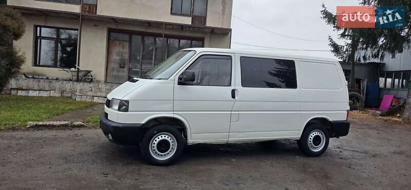 Минивэн Volkswagen Transporter 1999 в Дубно