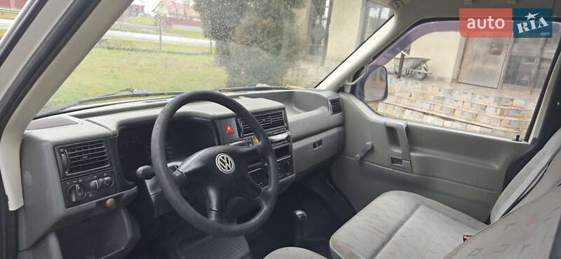 Минивэн Volkswagen Transporter 1999 в Дубно