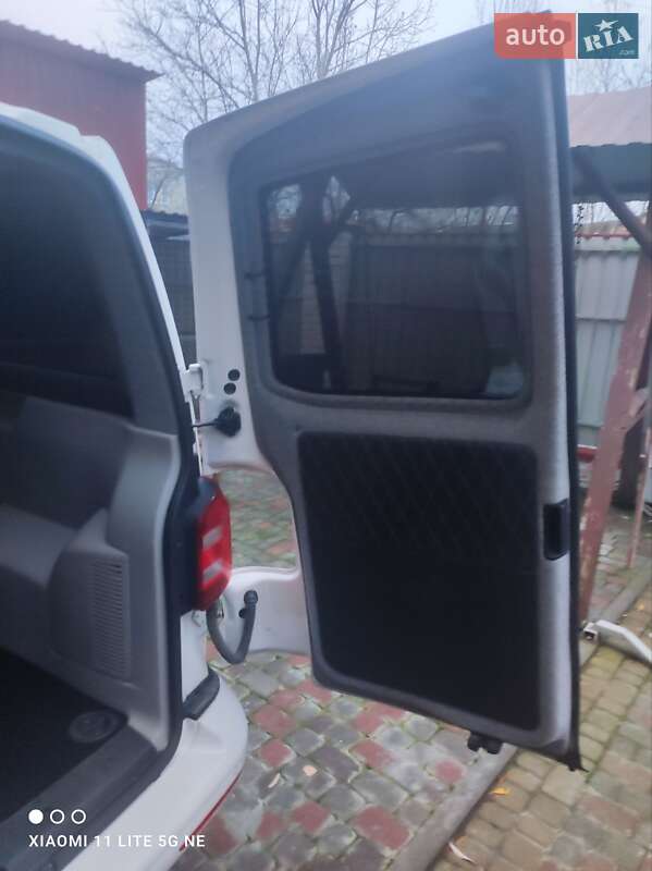 Минивэн Volkswagen Transporter 2017 в Львове