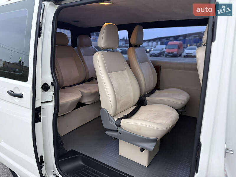 Минивэн Volkswagen Transporter 2008 в Виннице