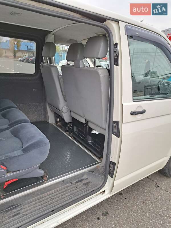 Минивэн Volkswagen Transporter 2008 в Киеве