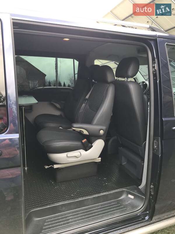 Мінівен Volkswagen Transporter 2012 в Радехові