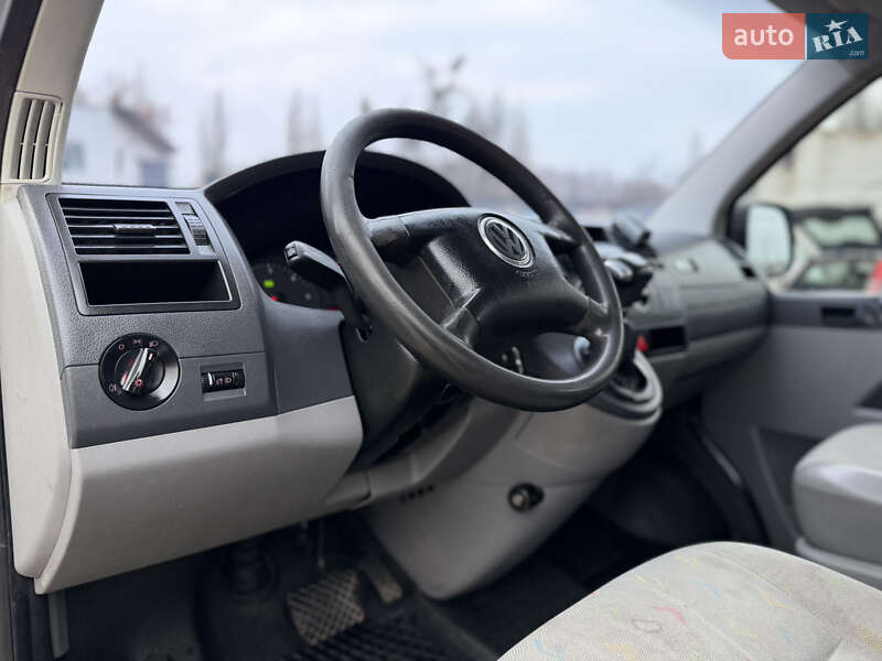 Минивэн Volkswagen Transporter 2005 в Ровно фото 47 Минивэн Volkswagen Transporter 2005 в Ровно
