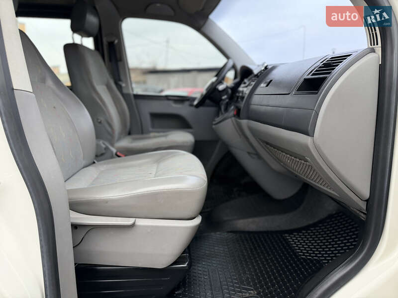 Минивэн Volkswagen Transporter 2005 в Ровно фото 50 Минивэн Volkswagen Transporter 2005 в Ровно