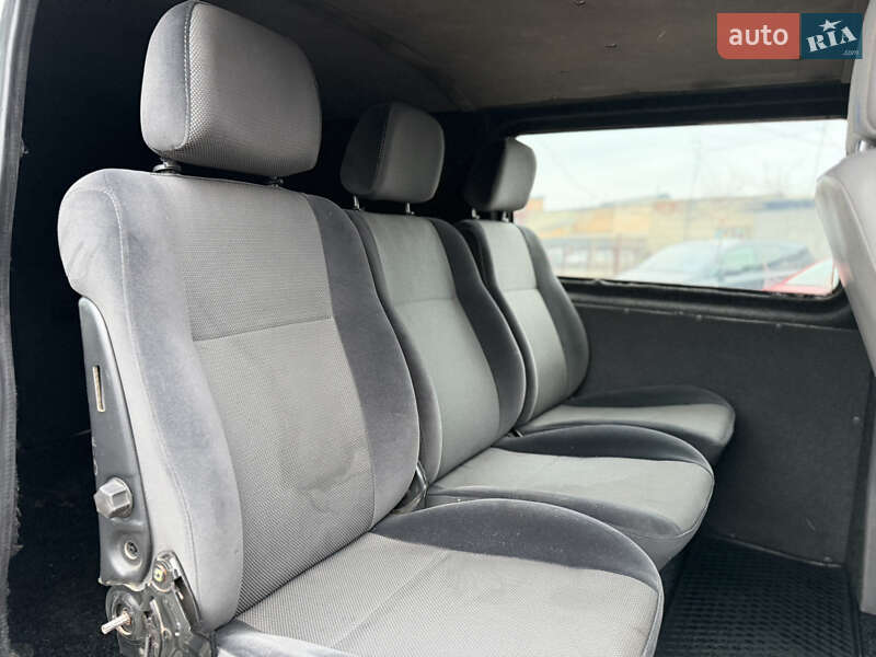 Минивэн Volkswagen Transporter 2005 в Ровно фото 58 Минивэн Volkswagen Transporter 2005 в Ровно