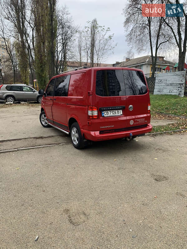 Мінівен Volkswagen Transporter 2014 в Києві