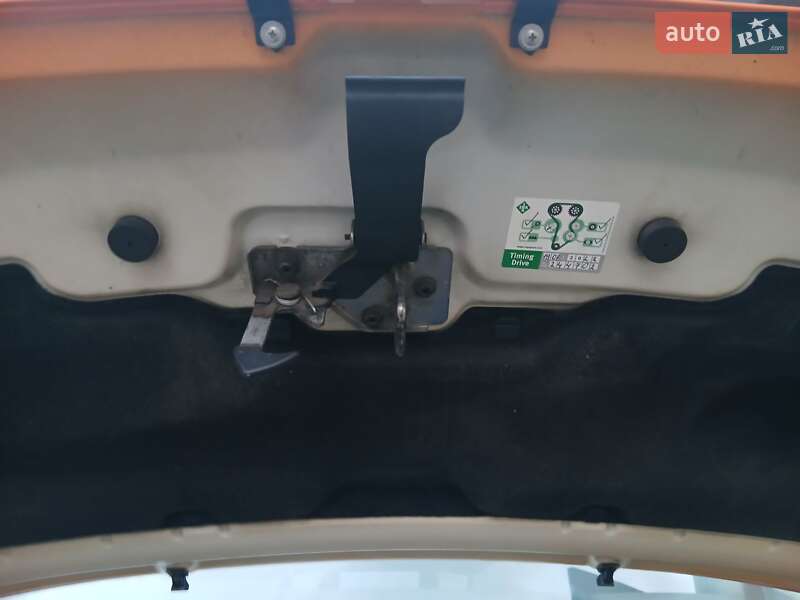 Мінівен Volkswagen Transporter 2012 в Чорткові