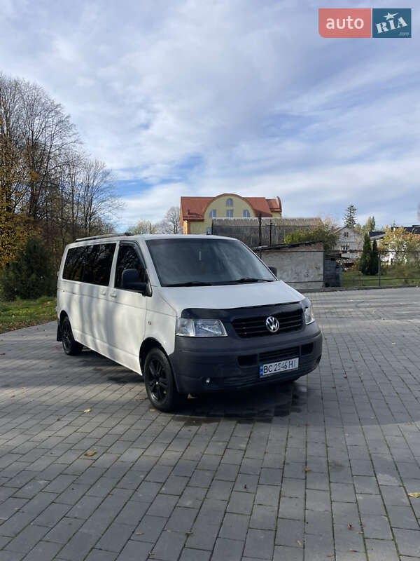 Мінівен Volkswagen Transporter 2008 в Долині