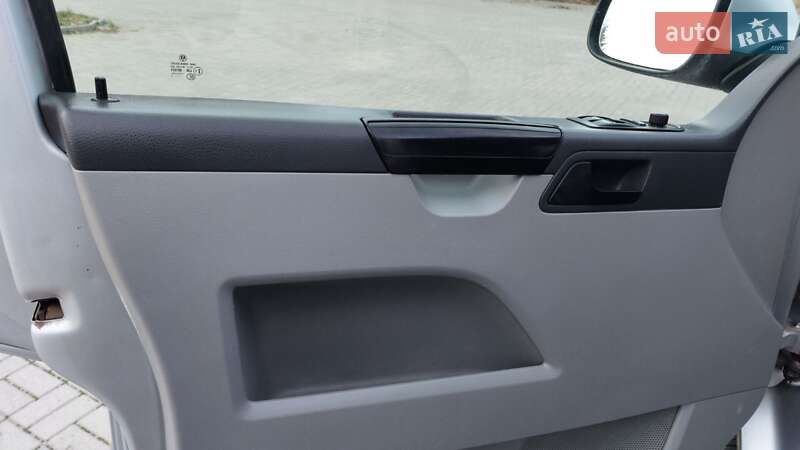 Минивэн Volkswagen Transporter 2015 в Запорожье фото 19 Минивэн Volkswagen Transporter 2015 в Запорожье