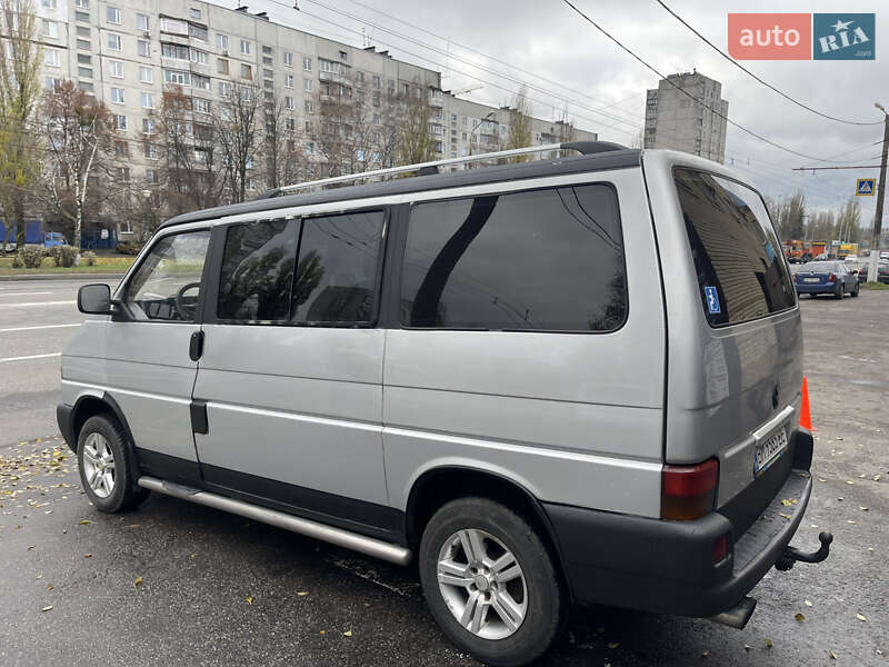 Минивэн Volkswagen Transporter 2000 в Харькове