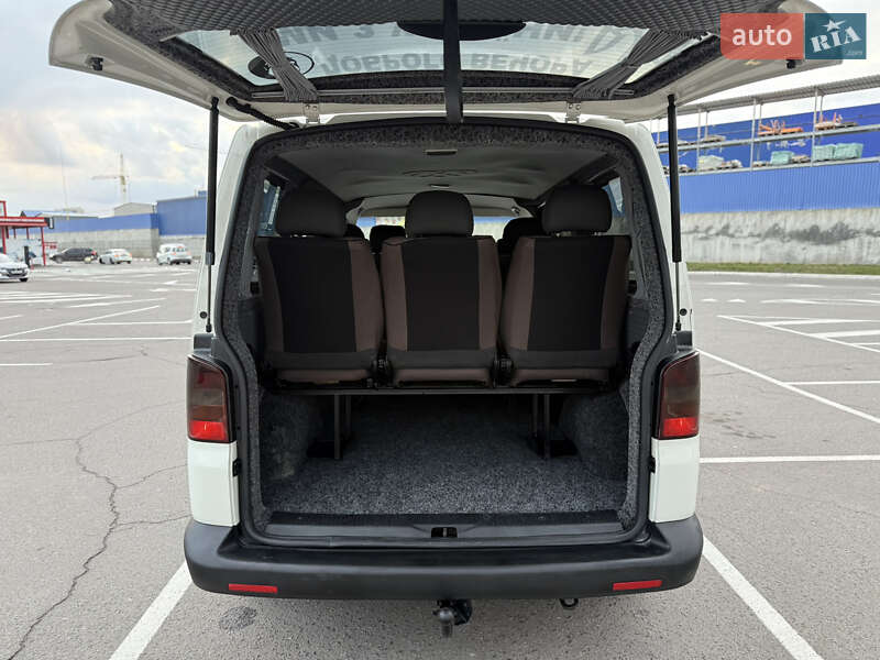 Минивэн Volkswagen Transporter 2004 в Виннице