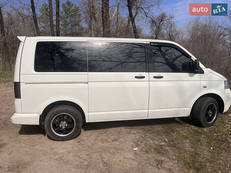 Минивэн Volkswagen Transporter 2005 в Запорожье