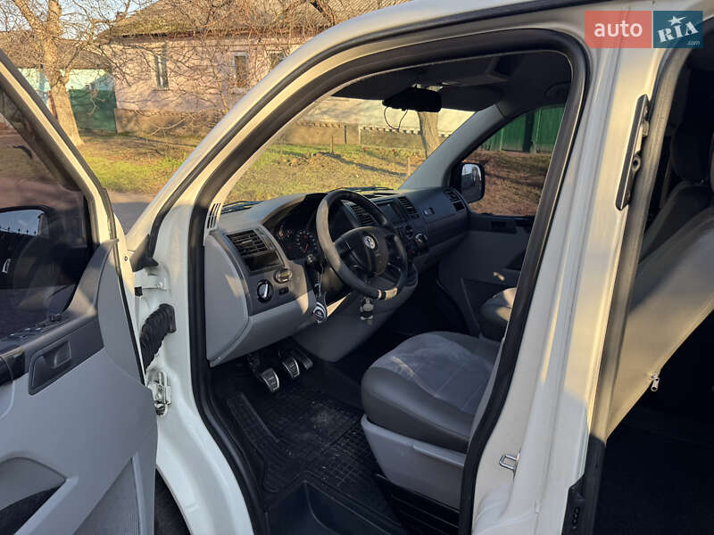 Минивэн Volkswagen Transporter 2008 в Чернигове