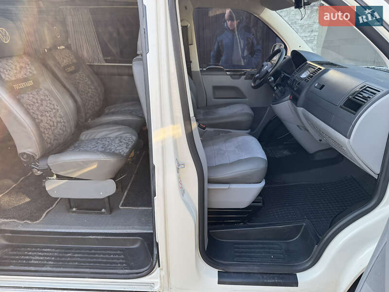 Минивэн Volkswagen Transporter 2008 в Чернигове