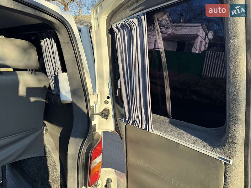Минивэн Volkswagen Transporter 2008 в Чернигове