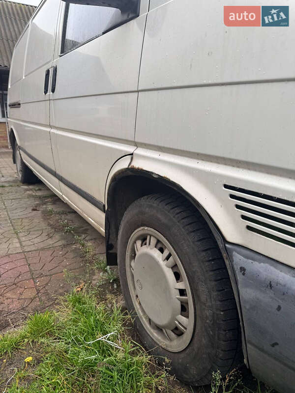 Микроавтобус грузовой (до 3,5т) Volkswagen Transporter 1997 в Городище