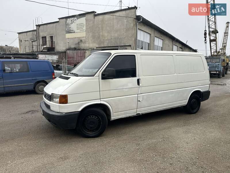 Вантажний фургон Volkswagen Transporter 2000 в Тернополі