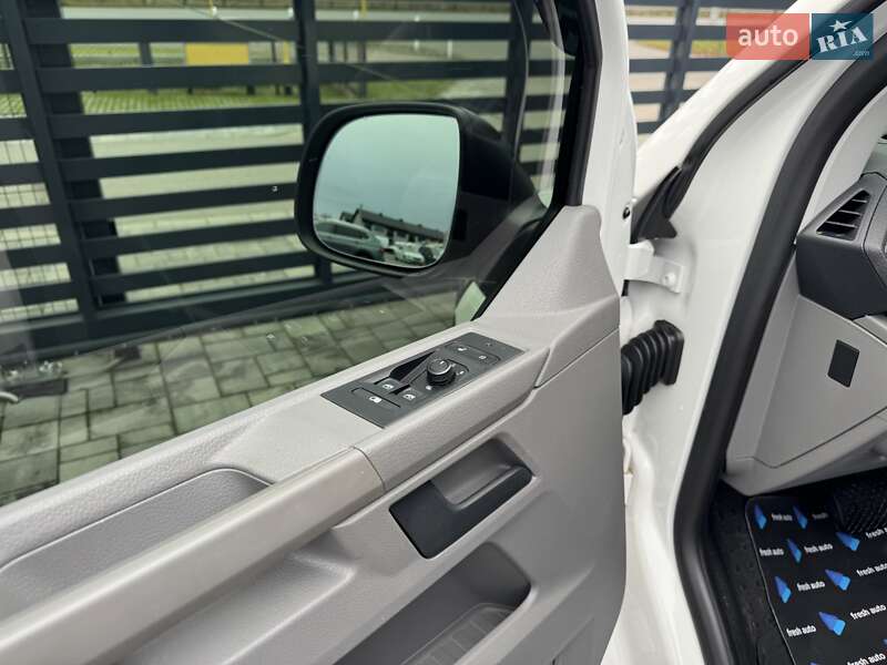 Грузовой фургон Volkswagen Transporter 2020 в Ровно