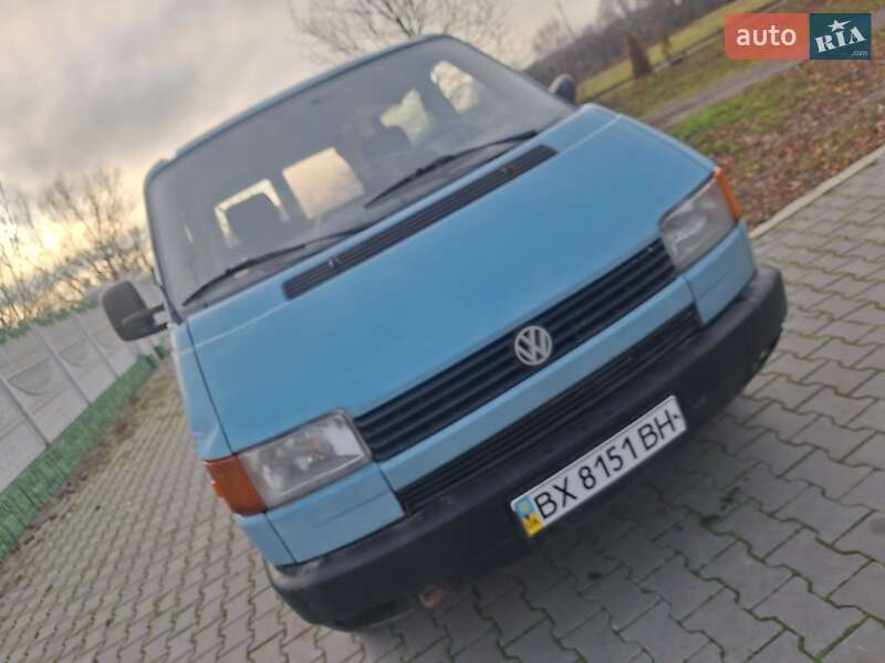 Минивэн Volkswagen Transporter 1993 в Черновцах